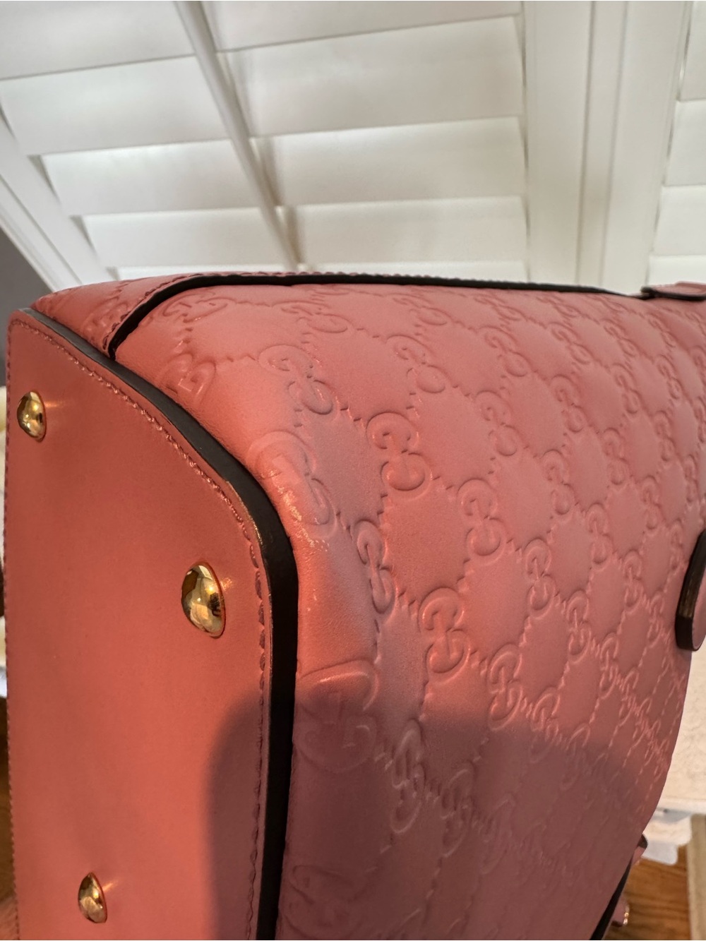 Gucci Guccissima Pink GG-Embossed Leather Tote - Crossbody - Picture 5 of 7